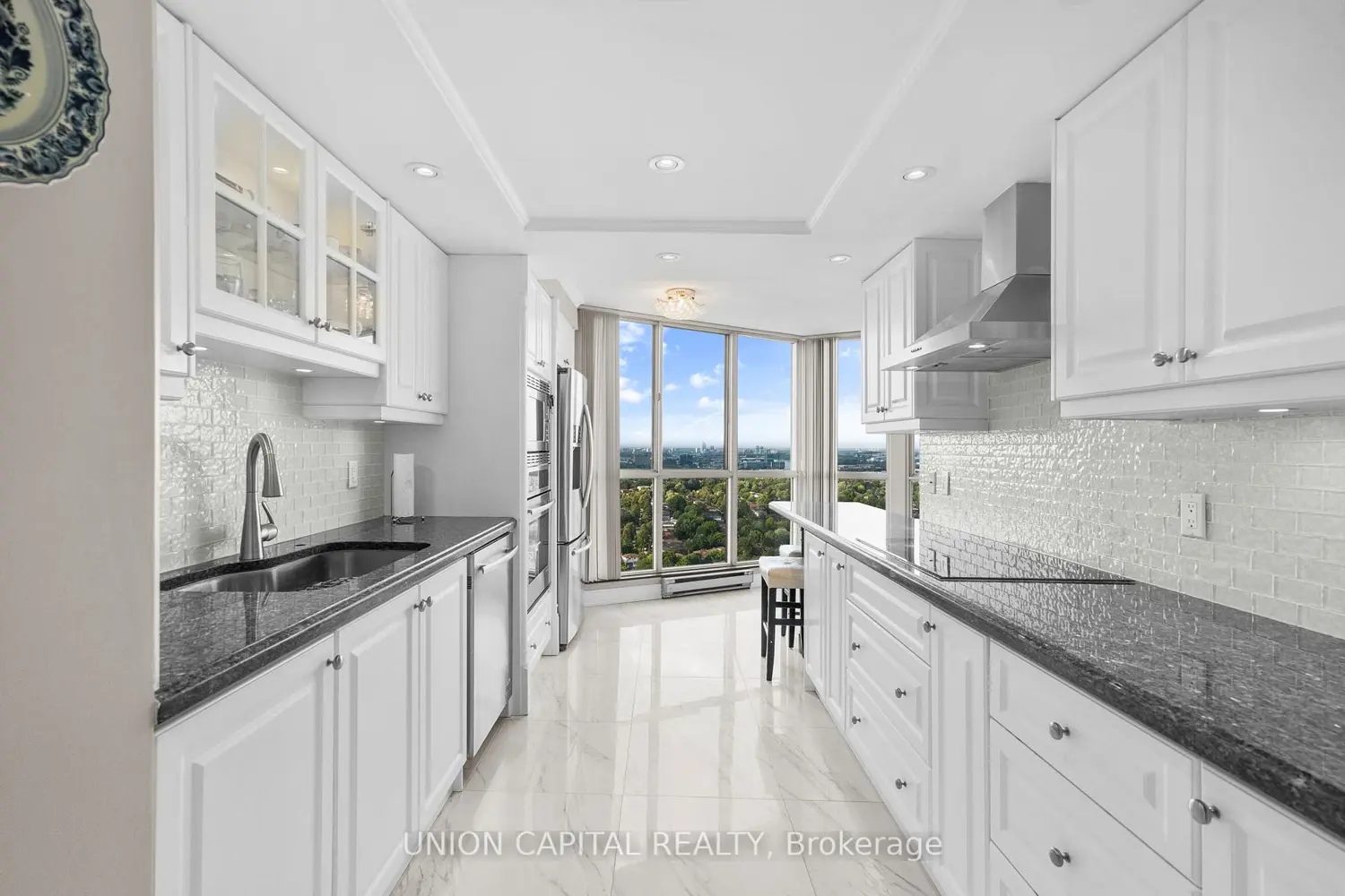Additional image 7 of 85 Skymark Drive 2405