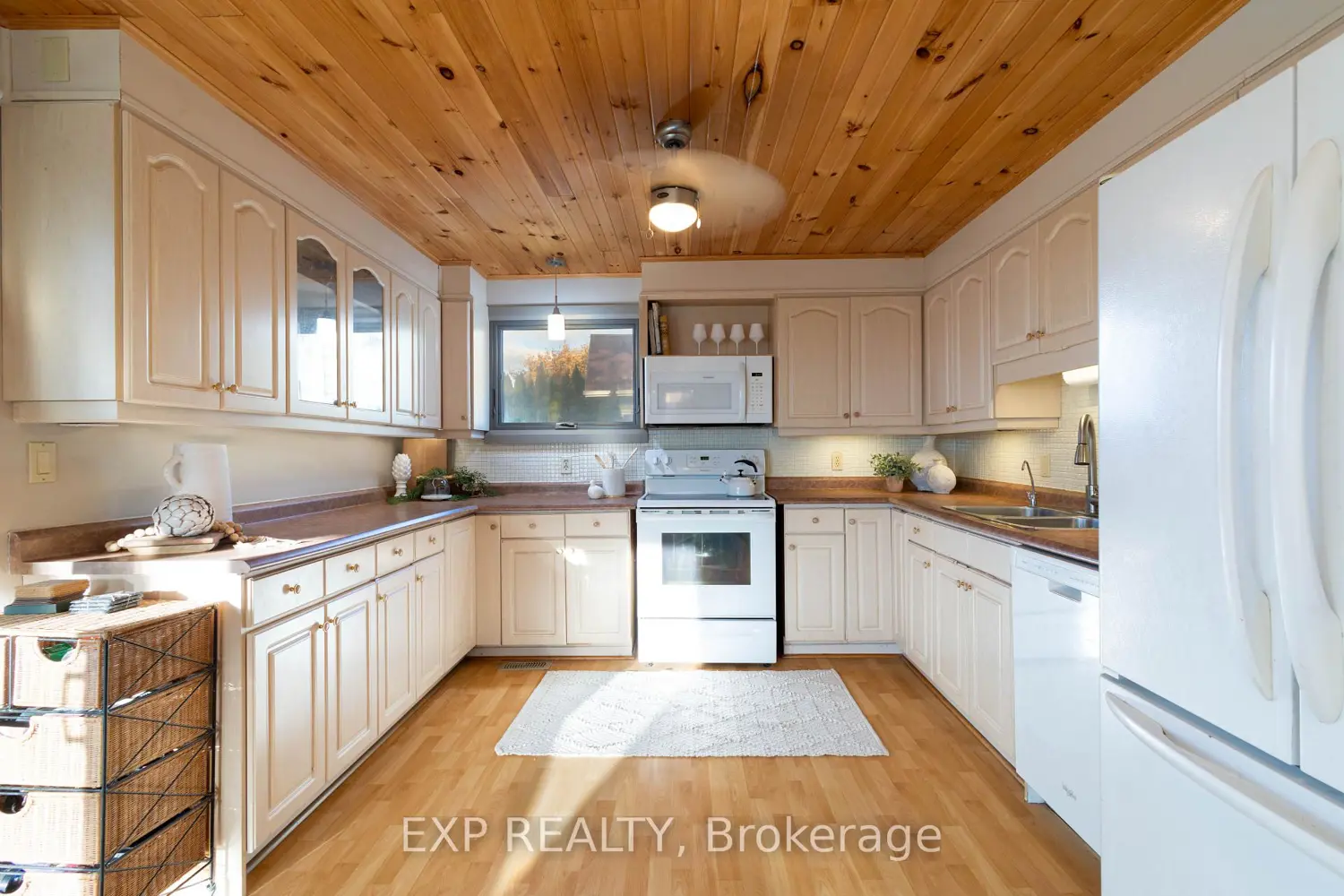 Additional image 6 of 122 Blue Heron Drive