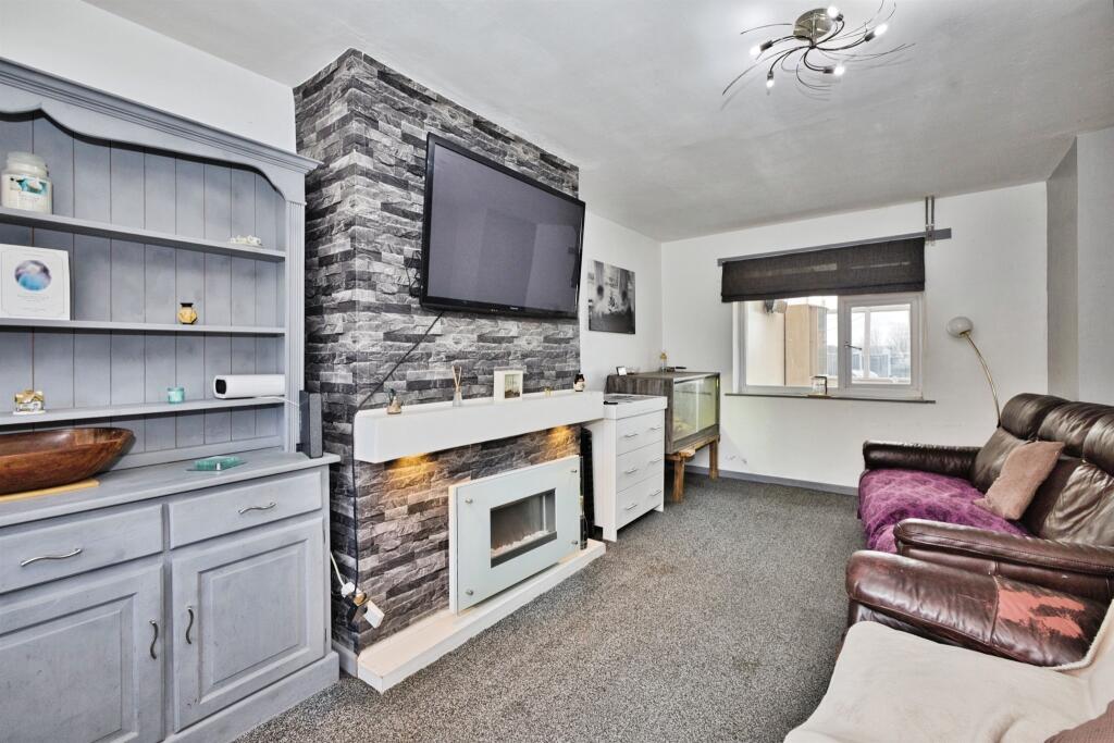 Additional image 17 of Hillcrest Road, Yeovil