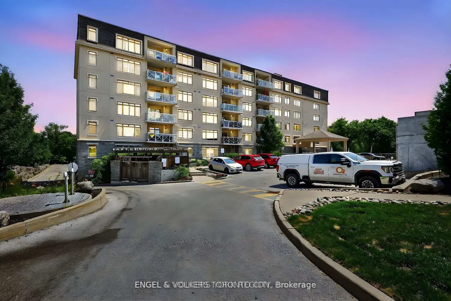 Additional image 17 of 149 Church Street 503