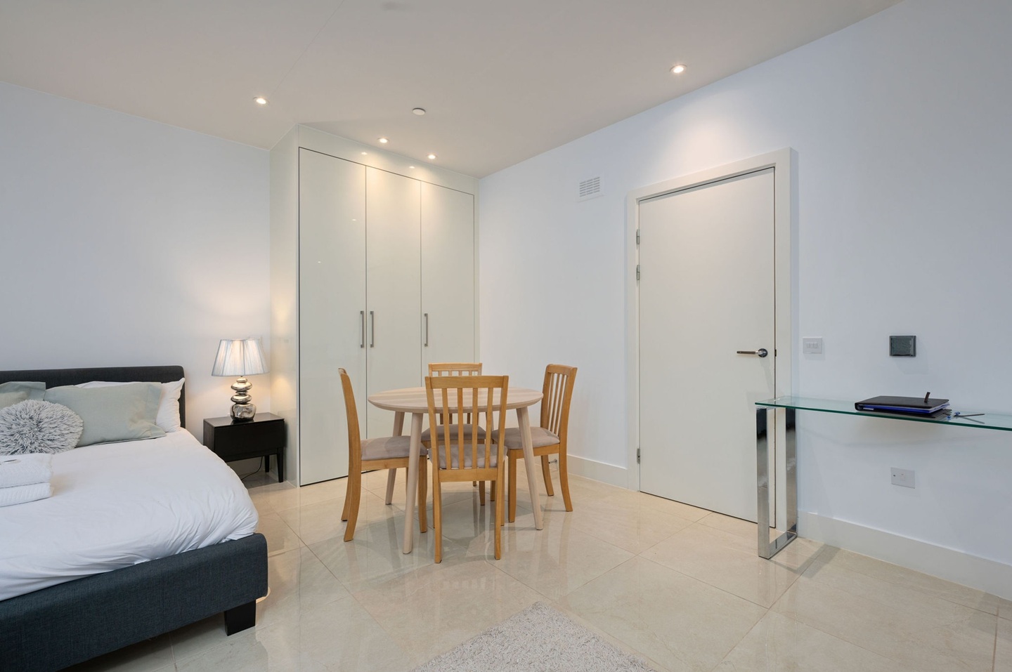 Additional image 4 of Studio Flat, Saint Vincent Place, EH3, N1 7GU