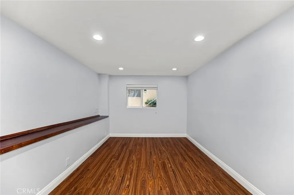 Additional image 22 of 3751 Prestwick Dr, Los Angeles, CA 90027