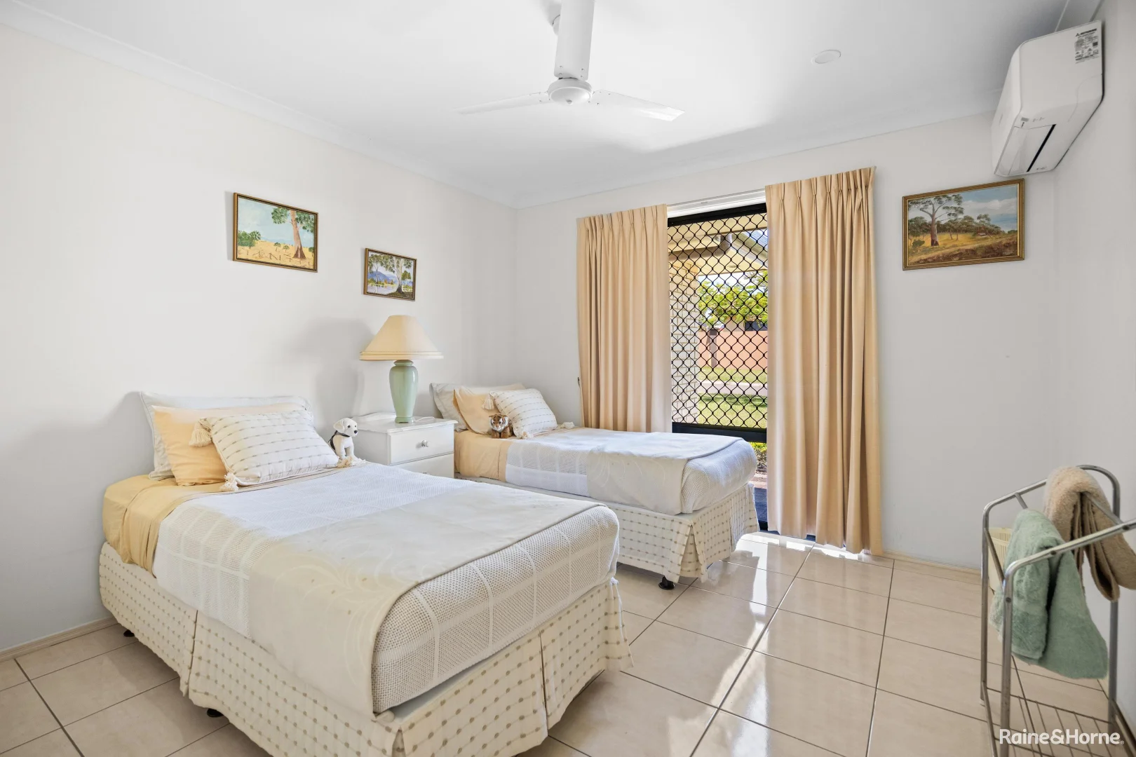 Additional image 13 of 28 Harrison Circuit, Urangan QLD 4655