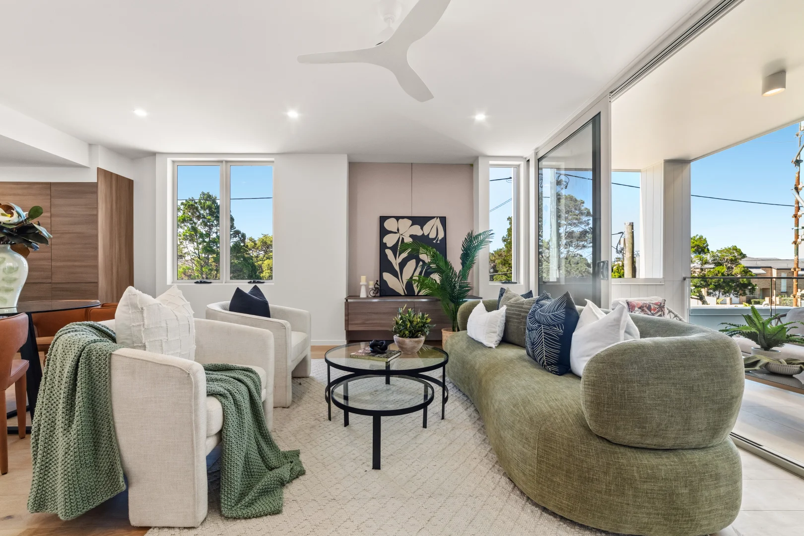 Additional image 3 of 10 Abalone Avenue, Paradise Point QLD 4216