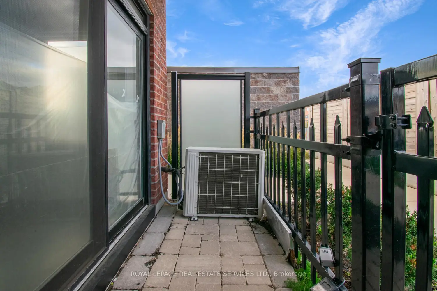 Additional image 16 of 62 Sky Harbour Drive 113