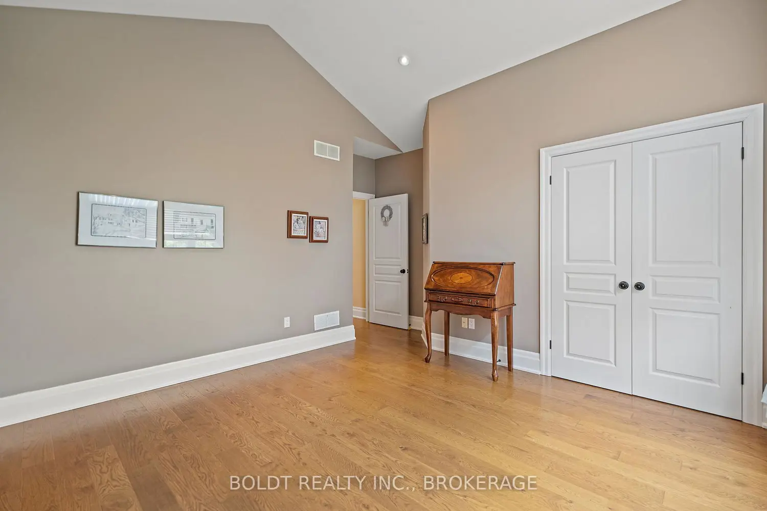 Additional image 8 of 19 Red Haven Drive