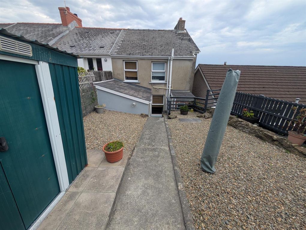Additional image 11 of 2 bed terraced house to rentCambrian Road, Neyland, Milford Haven SA73