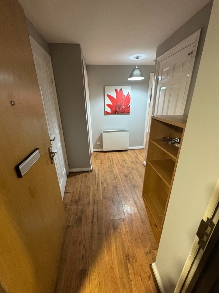 Additional image 2 of 2 Bed Flat, Wallace Street, G5, N1 7GU