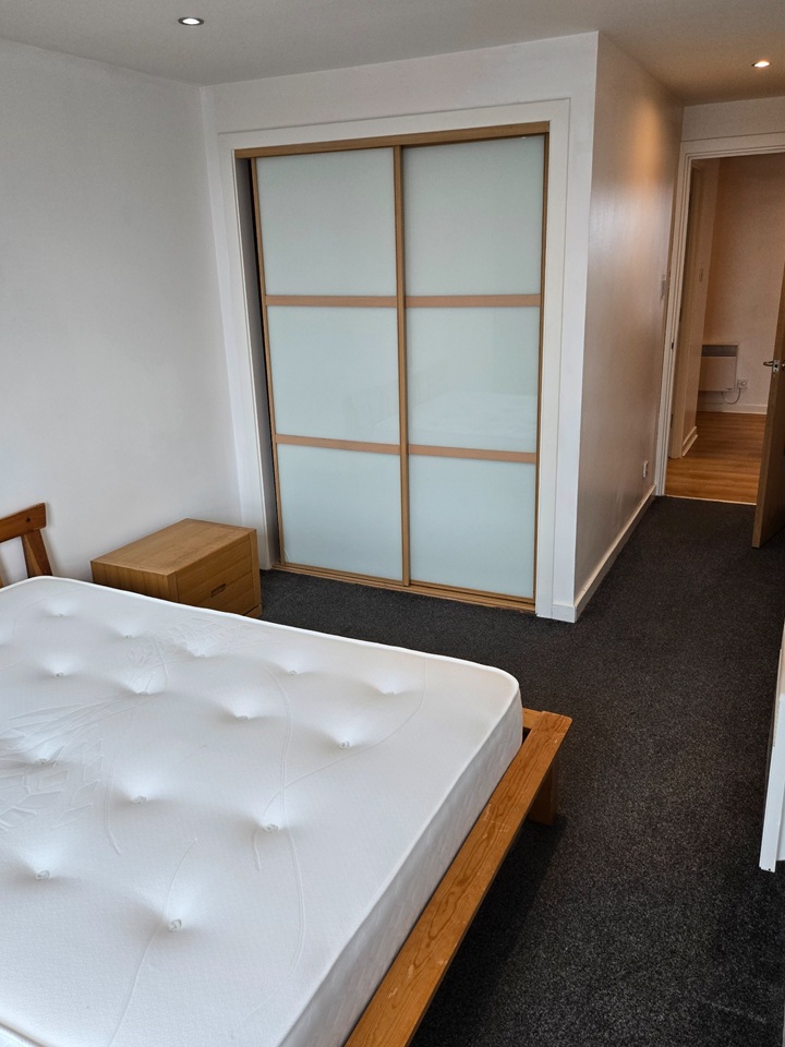 Additional image 14 of 2 Bed Flat, Stobcross Street, G3, N1 7GU