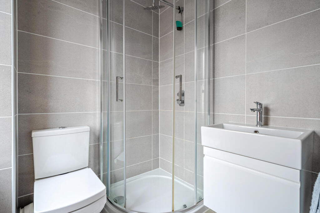 Additional image 9 of Camborne Place, Yeovil, Somerset