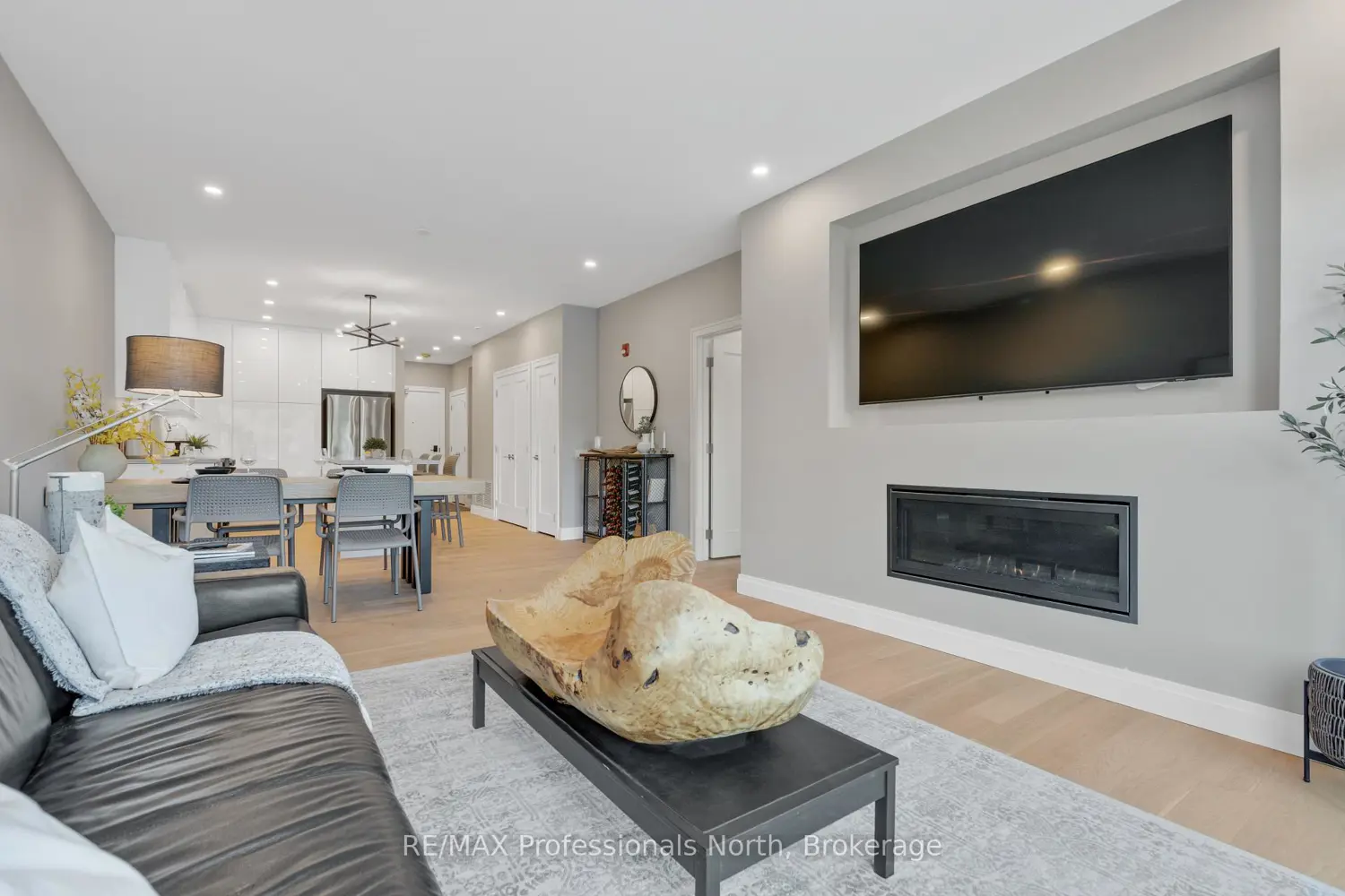 Additional image 6 of 32 Brunel Road 204