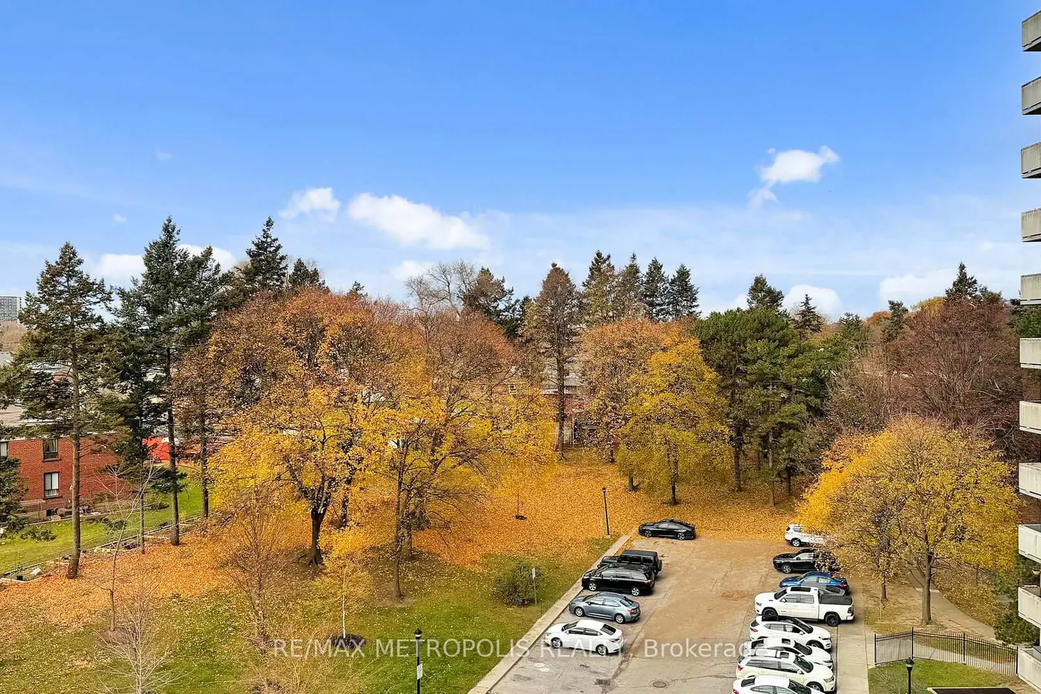 Additional image 11 of 10 Martha Eaton Way 713