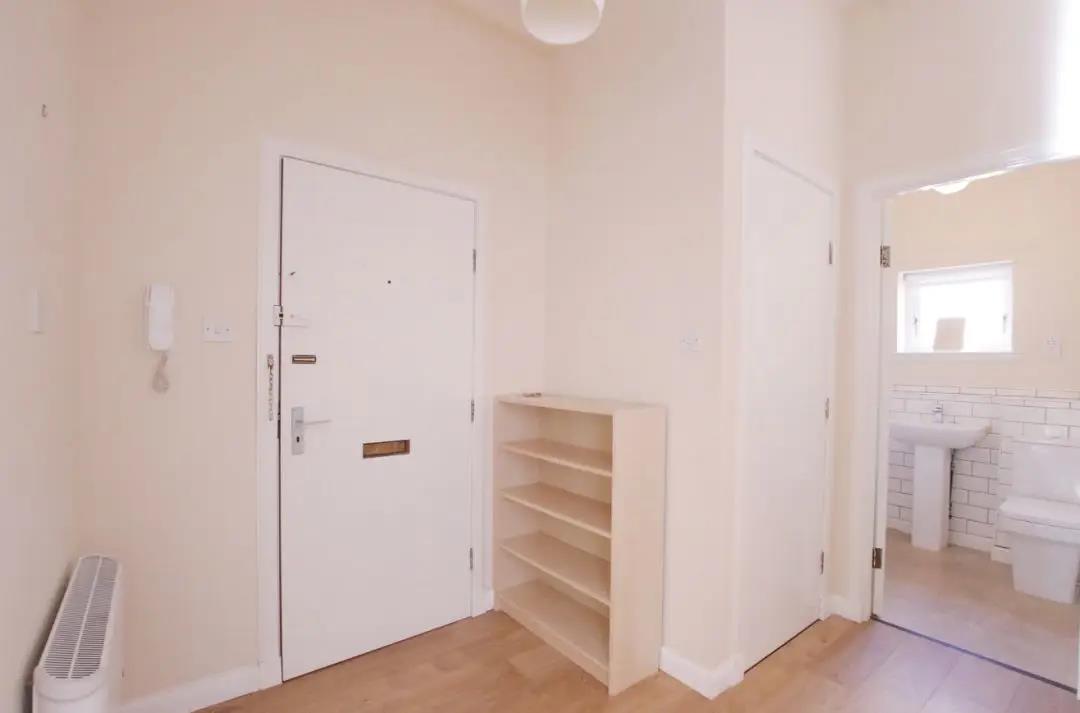 Additional image 12 of 2 Bed Flat, Argyle Street, G3, N1 7GU