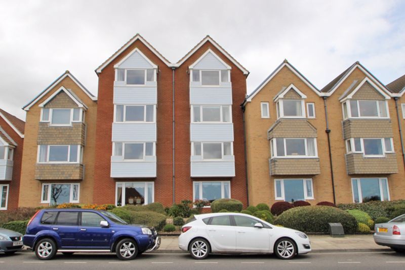 2 bed flat to rentChandos, Kingsway, Cleethorpes DN35