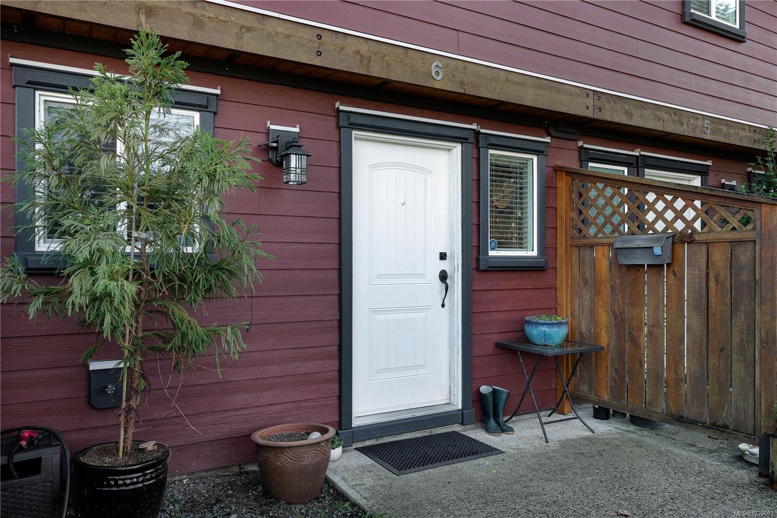 Additional image 2 of 6-581 Dogwood Street, Campbell River, BC, V9W 2Y4