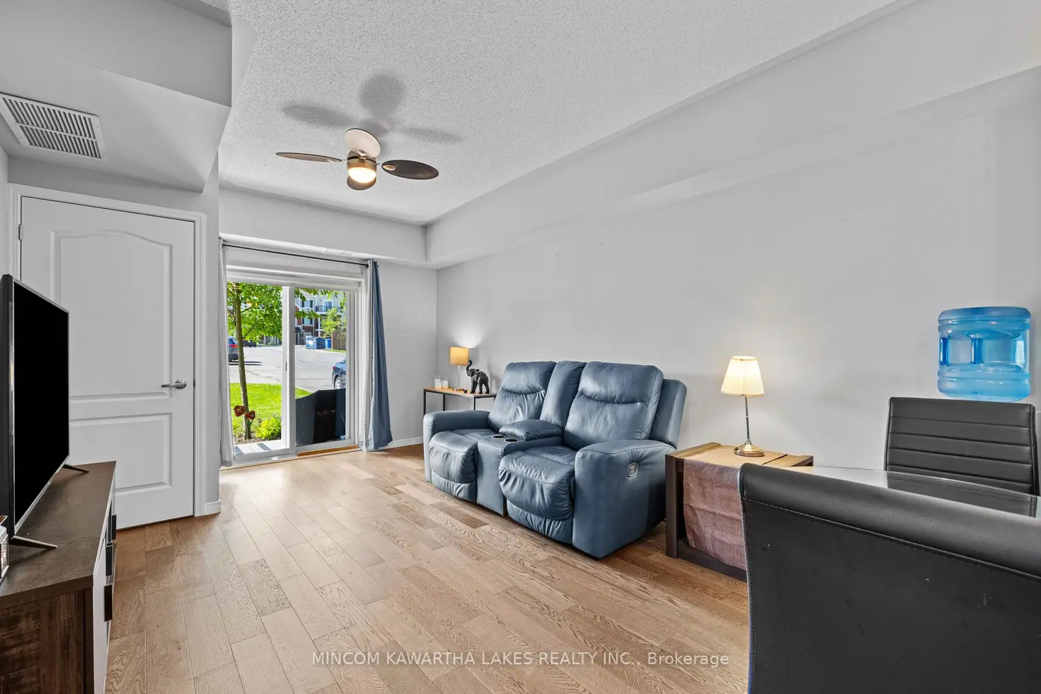 Additional image 13 of 910 Wentworth Street 105