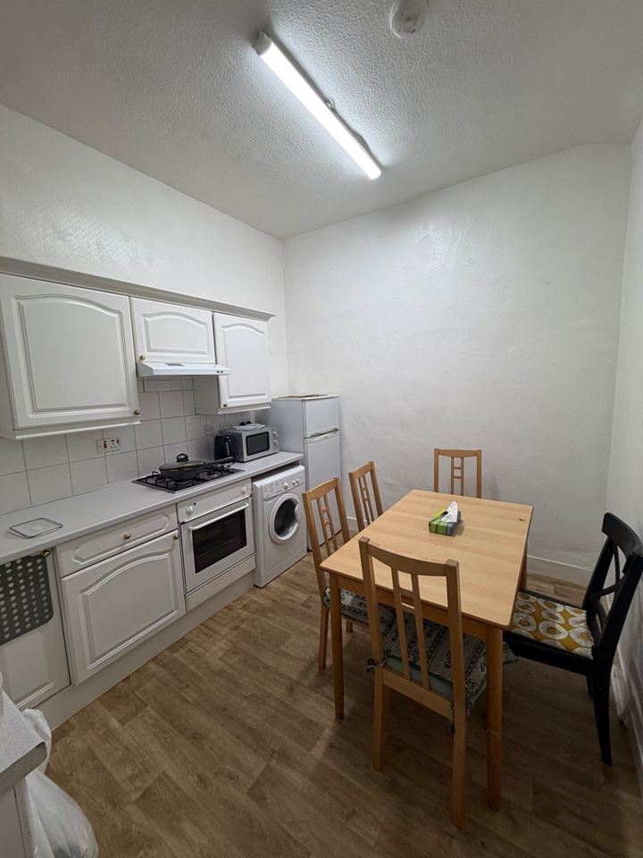Additional image 10 of 3 Bed Flat, Willowbrae Road, EH8, N1 7GU