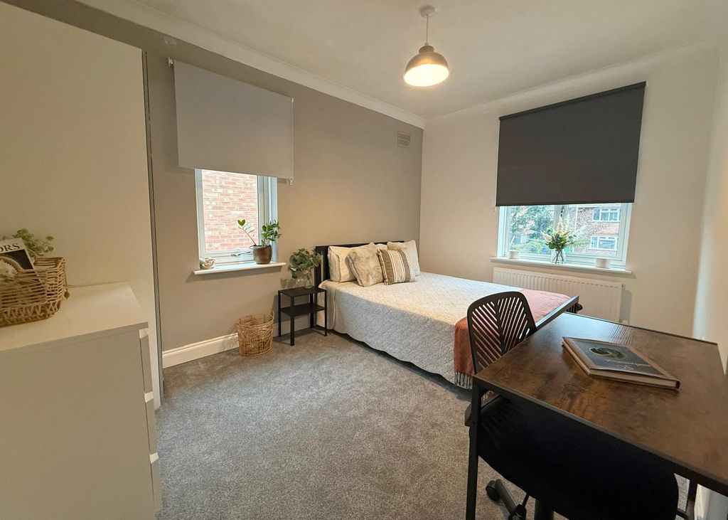 Additional image 7 of 6 bed semi-detached house to rentRanworth Road, Norwich NR5