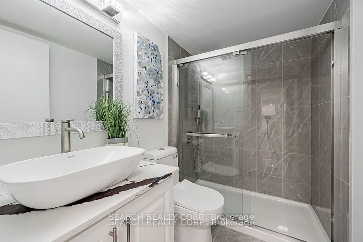 Additional image 11 of 3590 Kaneff Crescent 1108