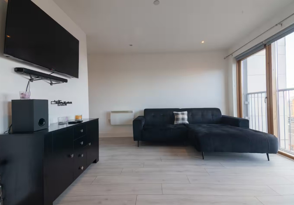 Additional image 11 of 2 Bed Flat, Argyle Street, G2, N1 7GU