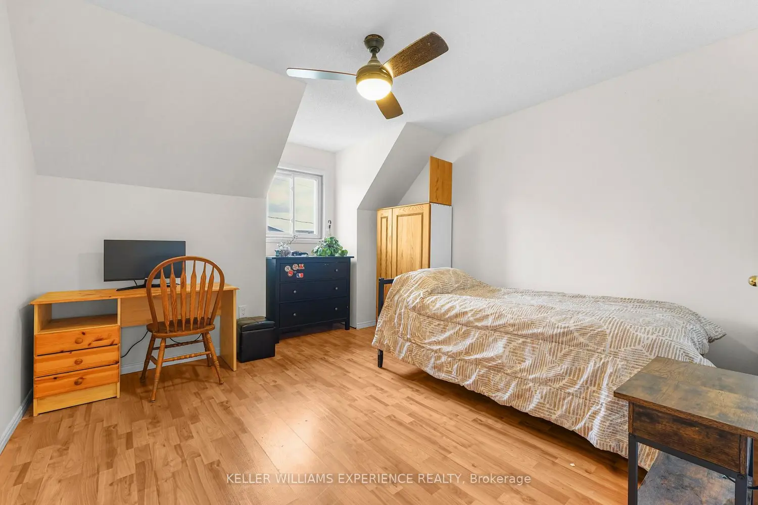 Additional image 7 of 190 Centre Street