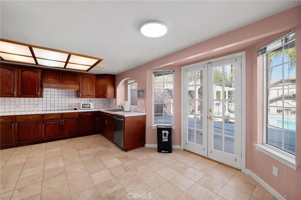 Additional image 18 of 1677 Laurelwood Avenue, Colton, CA 92324