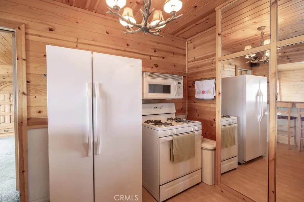 Additional image 60 of 304 Big Bear, Fawnskin, CA 92333