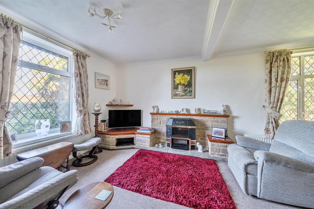 Additional image 16 of Tintinhull Road, Chilthorne Domer, Somerset.