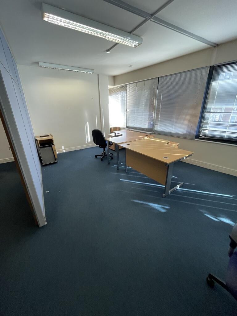 房产图片 4 - 伯灵顿大厦，第一层A&B套房，伯恩茅斯，多塞特郡