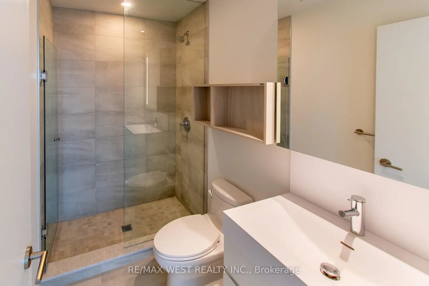 Additional image 7 of 39 Mary Street 1210