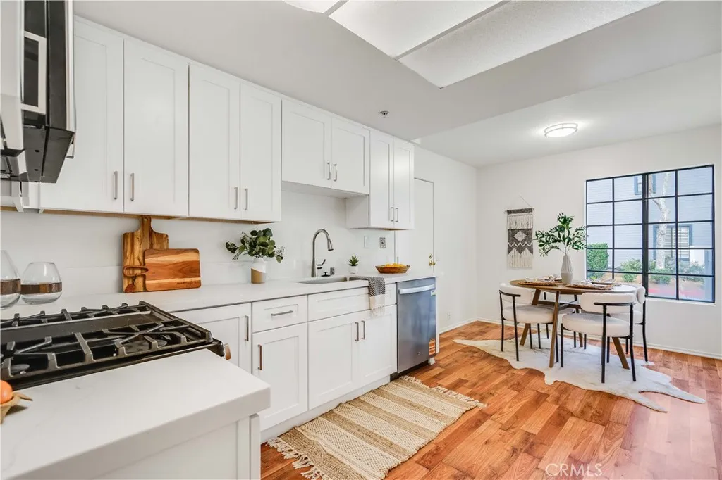 Additional image 15 of 302 Monroe Court, Azusa, CA 91702