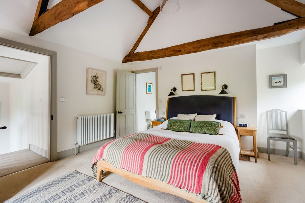 Additional image 5 of 5 bed detached house to rentMain Road, Aust, Bristol BS35