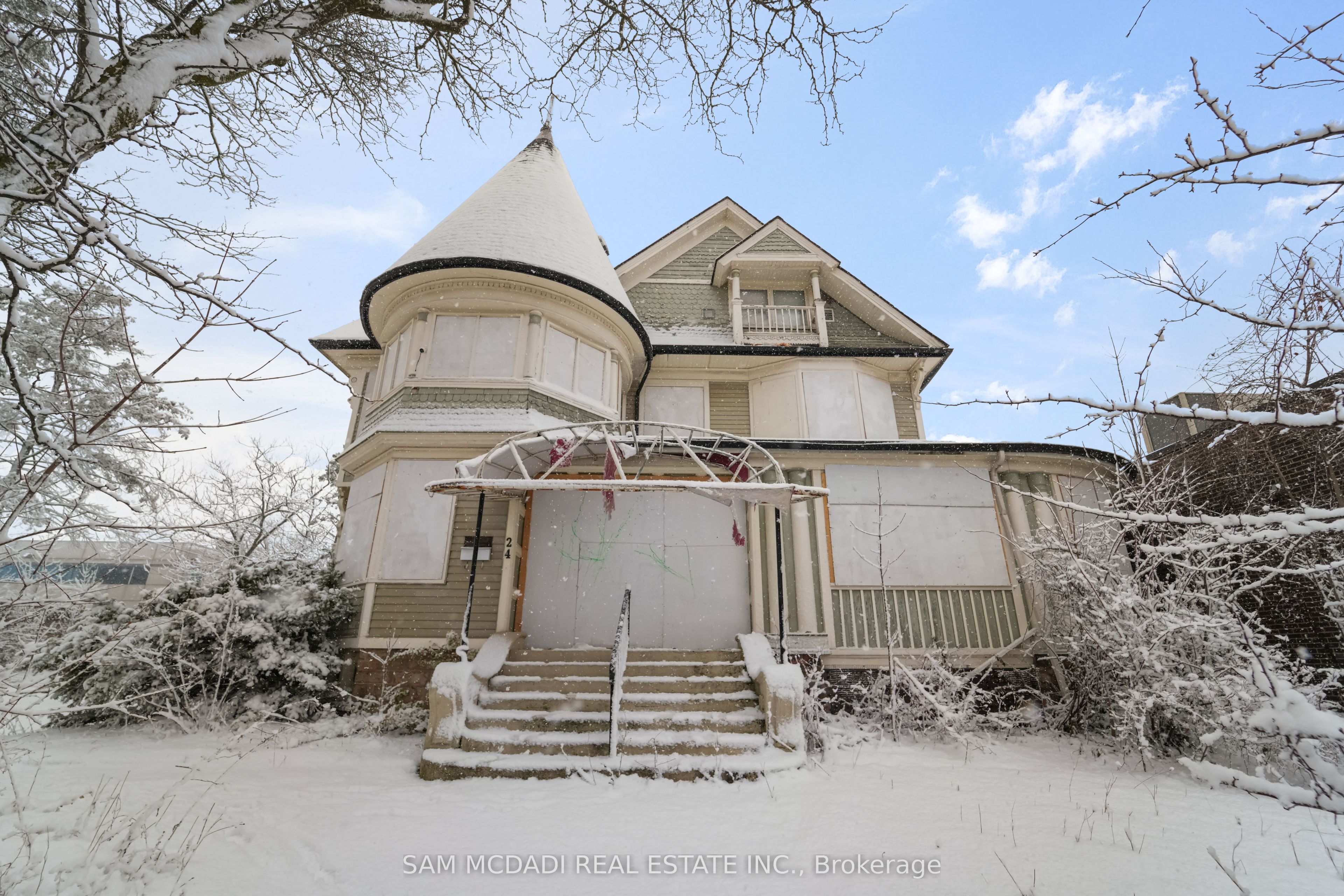 Additional image 2 of 24 Burgar Street, Welland, ON, L3B 2S7