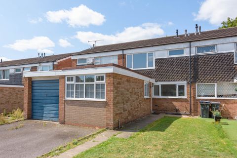 24 Westland Close B23