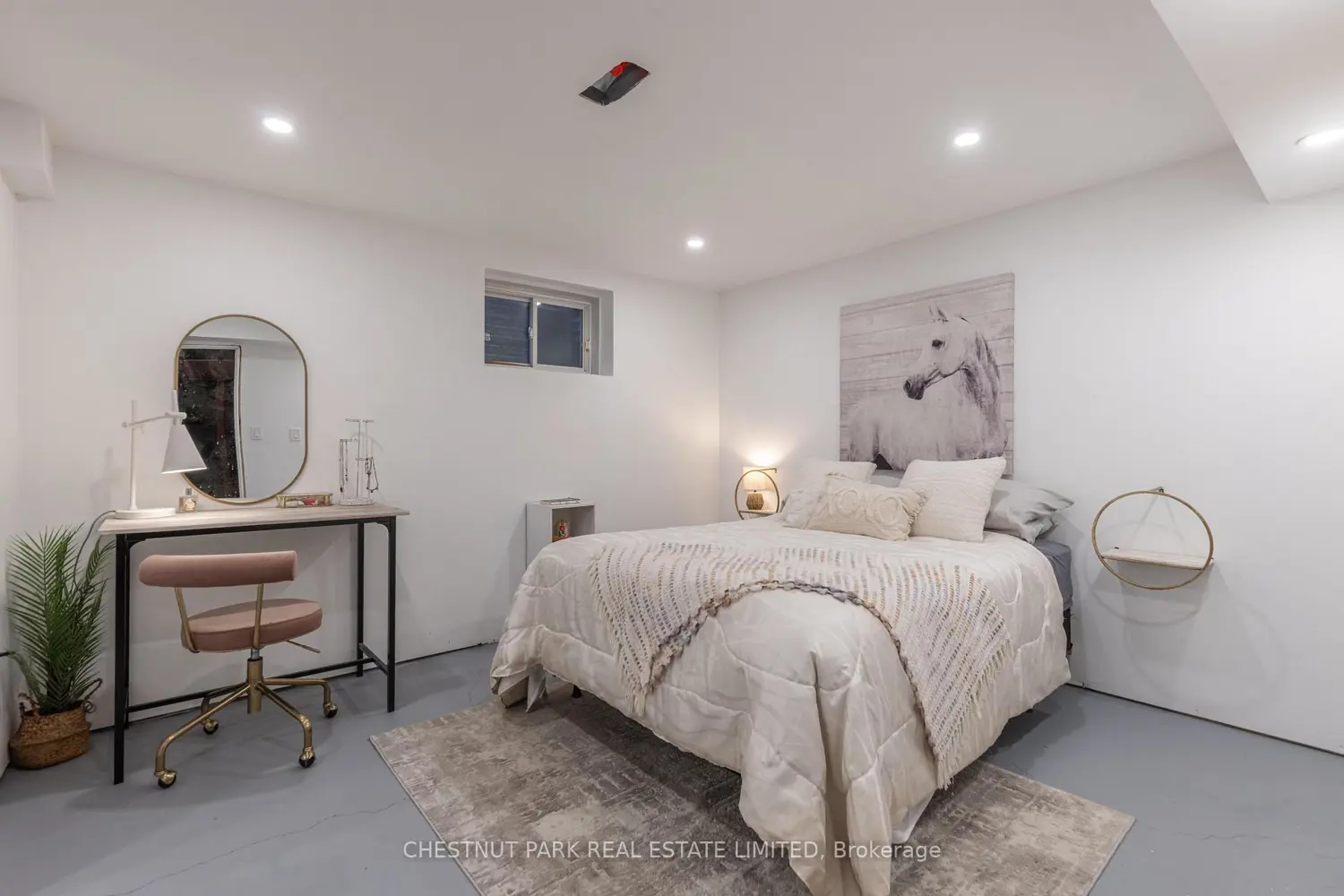 Additional image 11 of 81 Francis Creek Boulevard