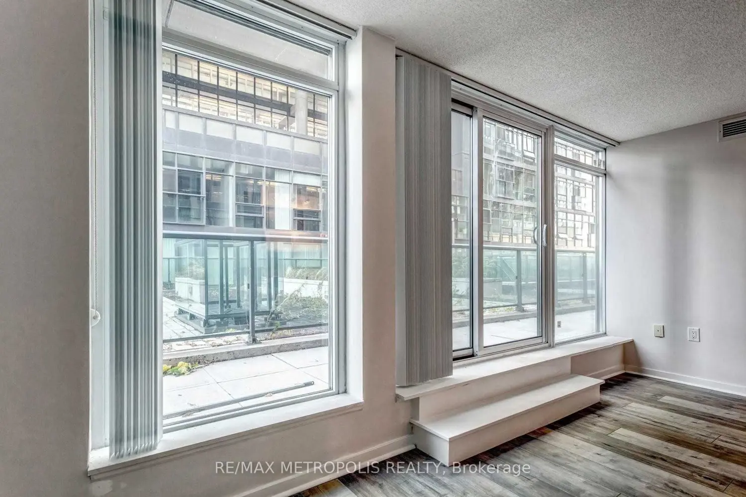 Additional image 7 of 36 Lisgar Street 712E