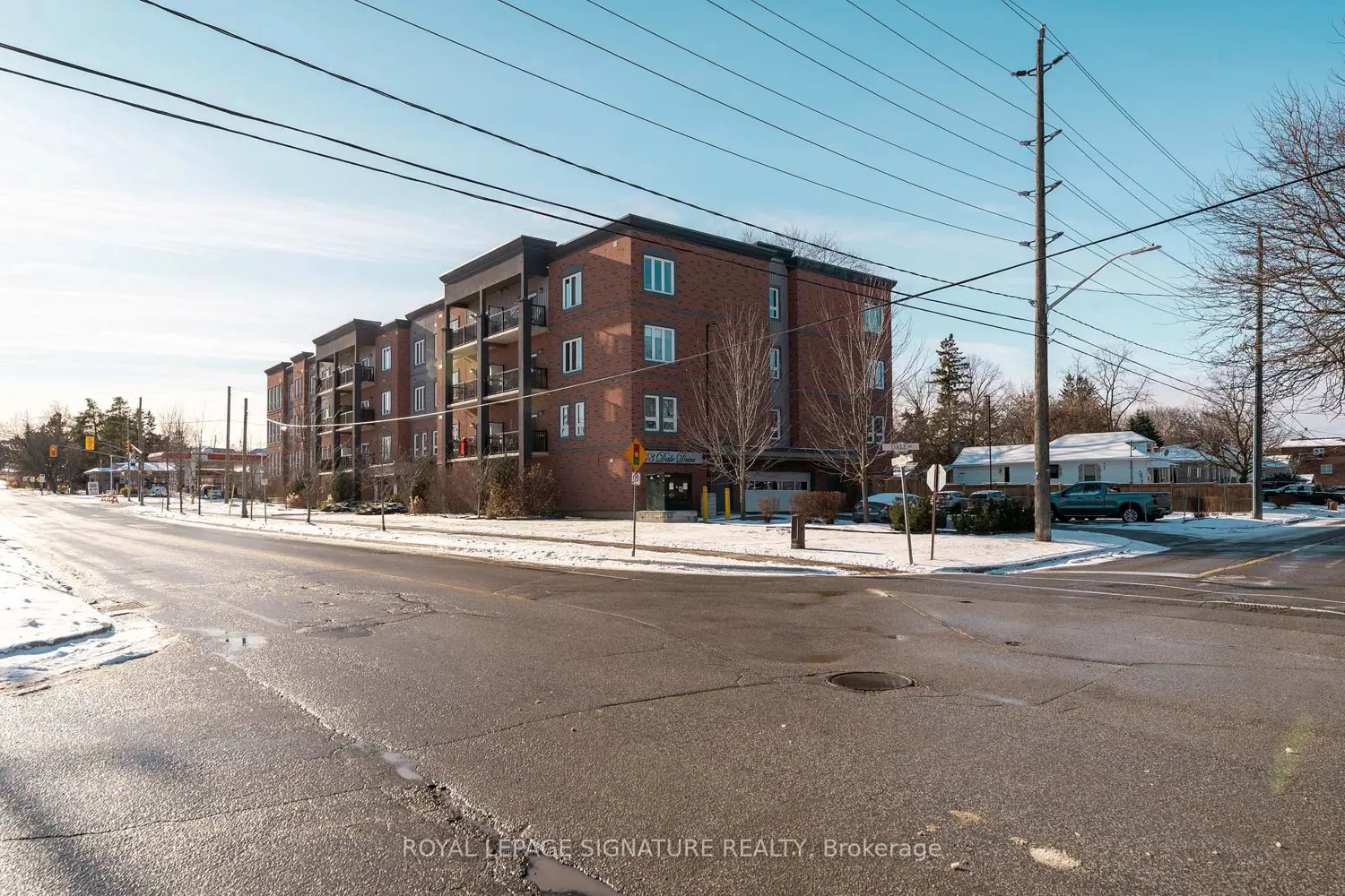 Additional image 16 of 43 Dale Drive 108