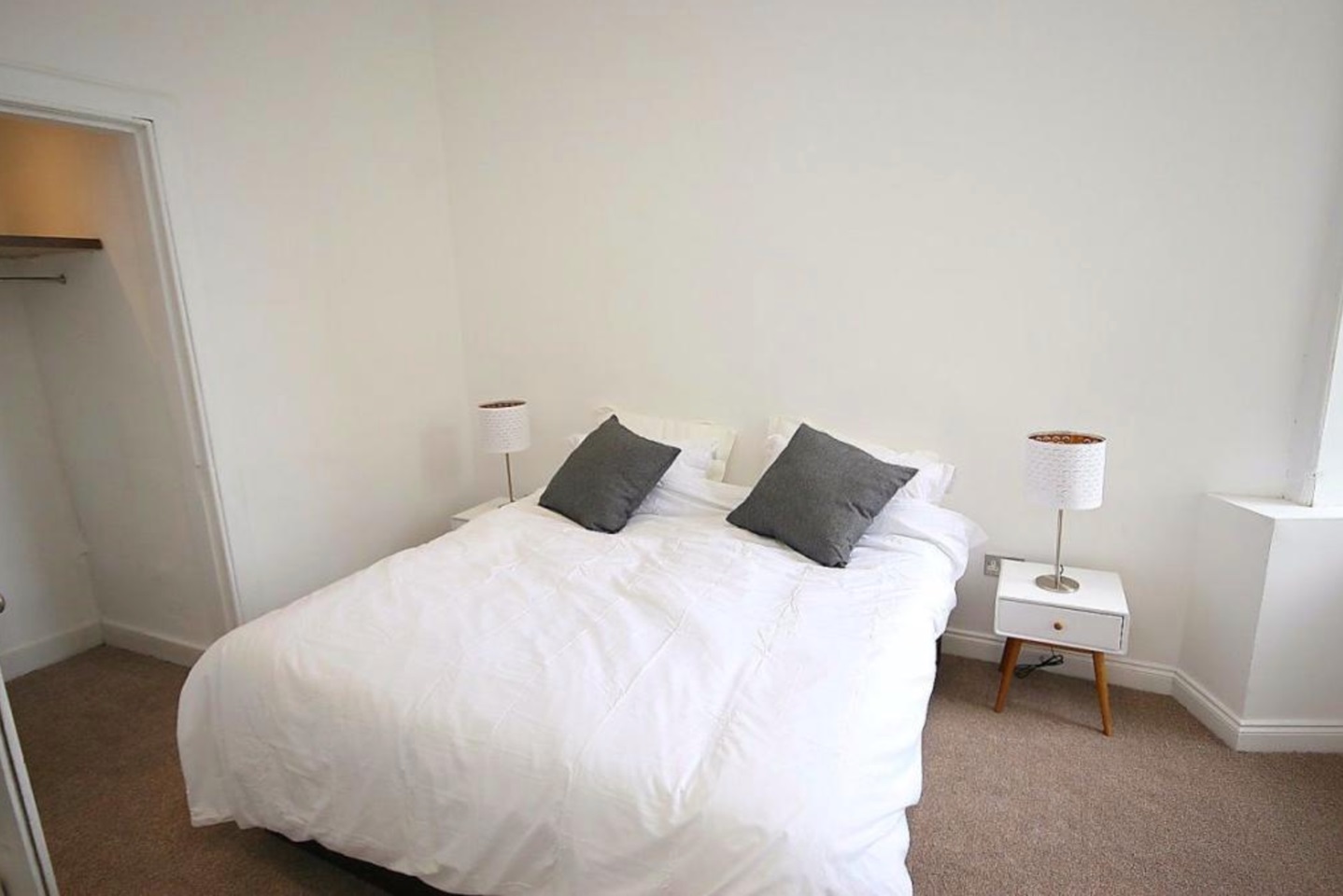 Additional image 14 of 4 Bed Flat, Oxford Street, EH8, N1 7GU