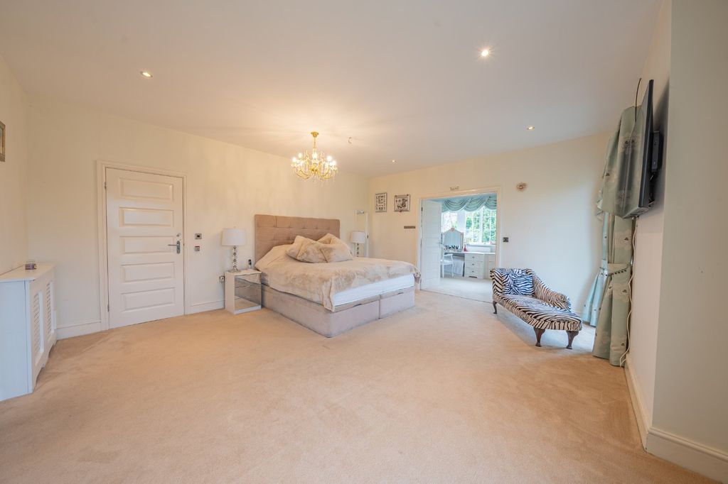 Additional image 27 of Land to rentOne Oak, Tarn Lane, Leeds LS17