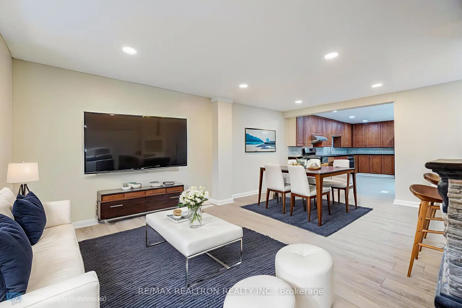 Additional image 14 of 26 State Street