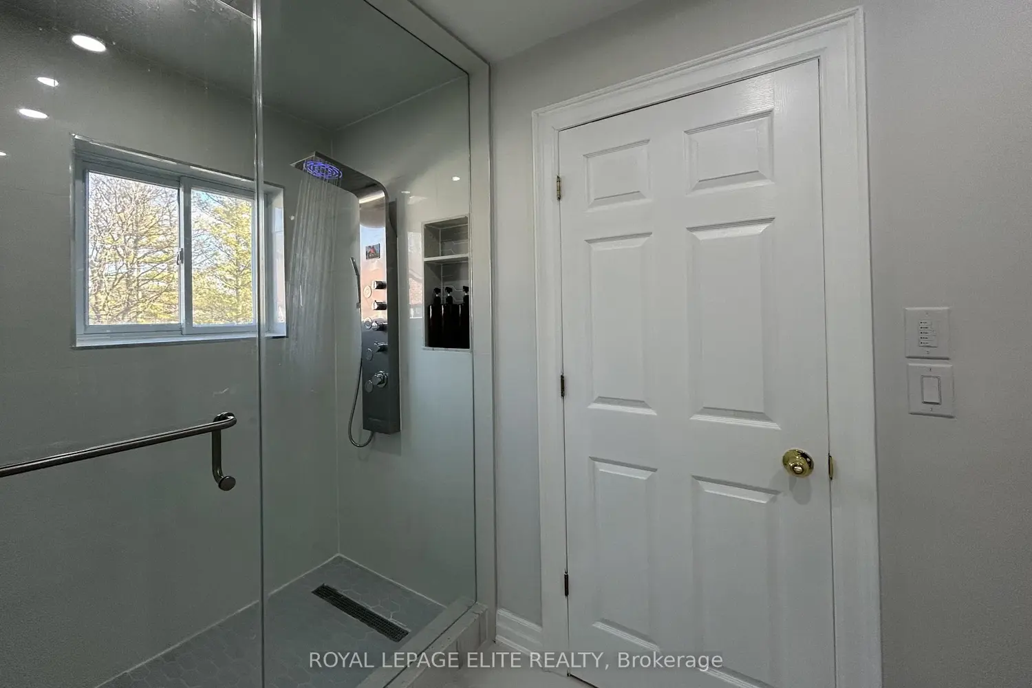 Additional image 5 of 8737 Lincoln Street