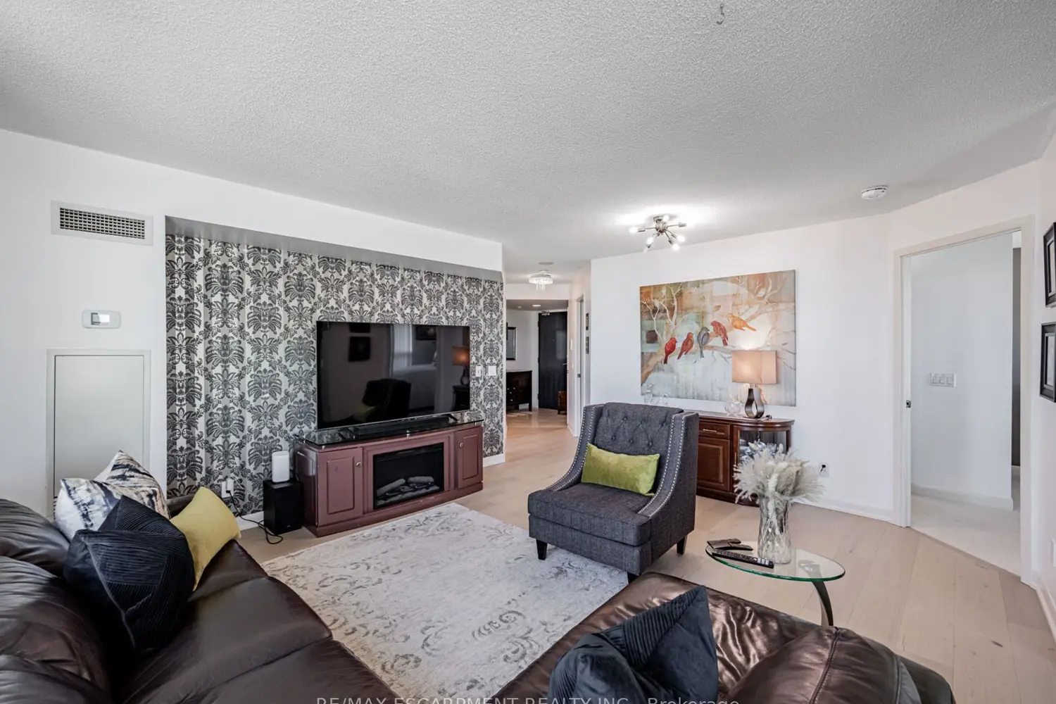 Additional image 4 of 235 Sherway Gardens Road 1110