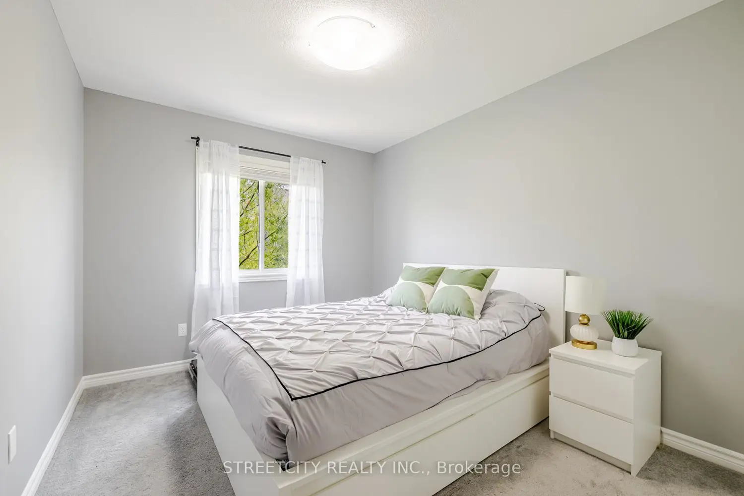 Additional image 14 of 1924 Cedarhollow Boulevard 99