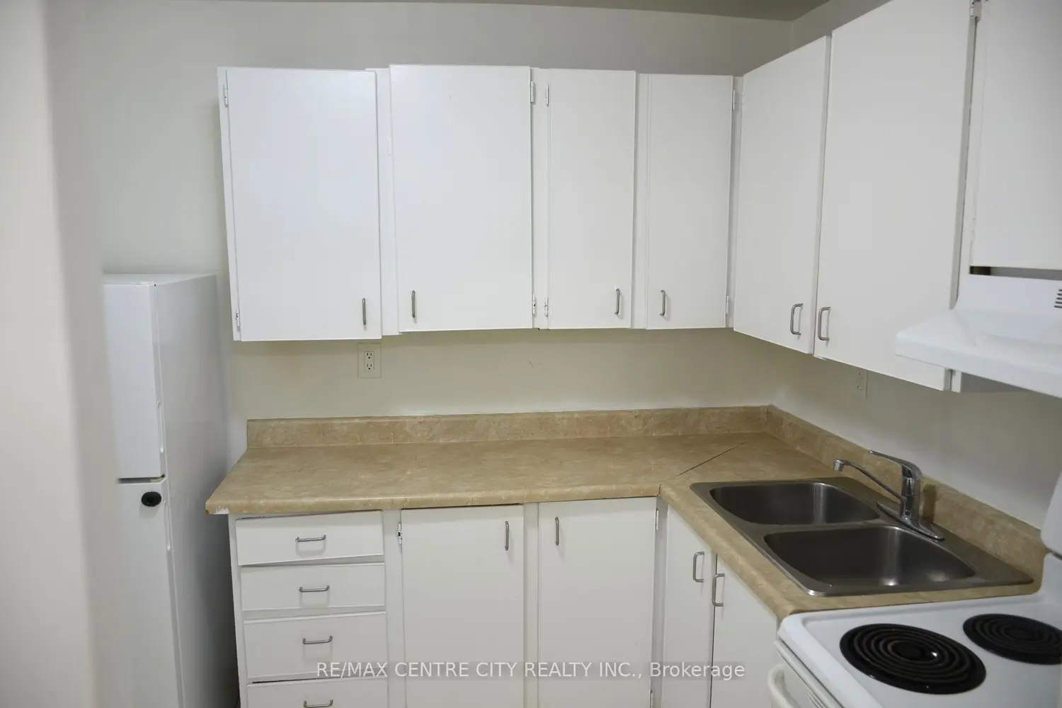 Additional image 6 of 573 Mornington Avenue 801