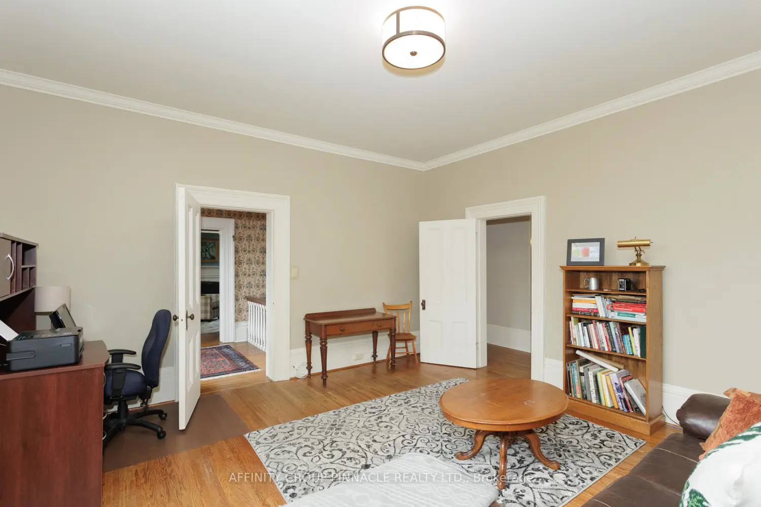 Additional image 12 of 12 Russell Street