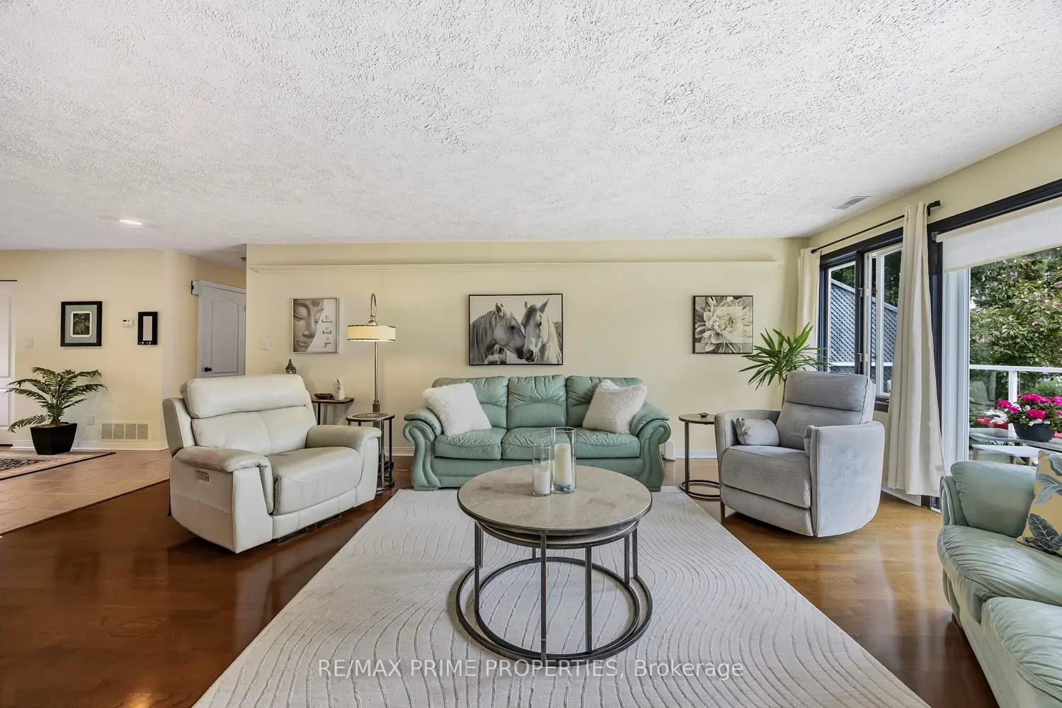 Additional image 3 of 585 Atherley Road 201