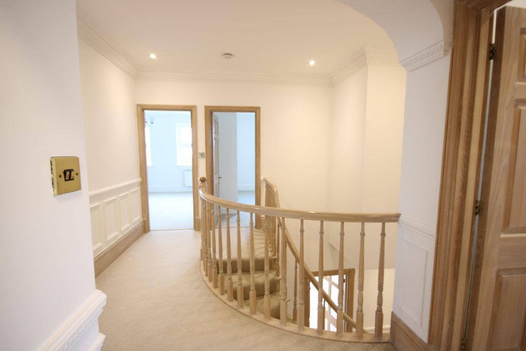 Additional image 19 of 5 bed detached house to rentLa Route Du Petit Clos, St Helier JE2