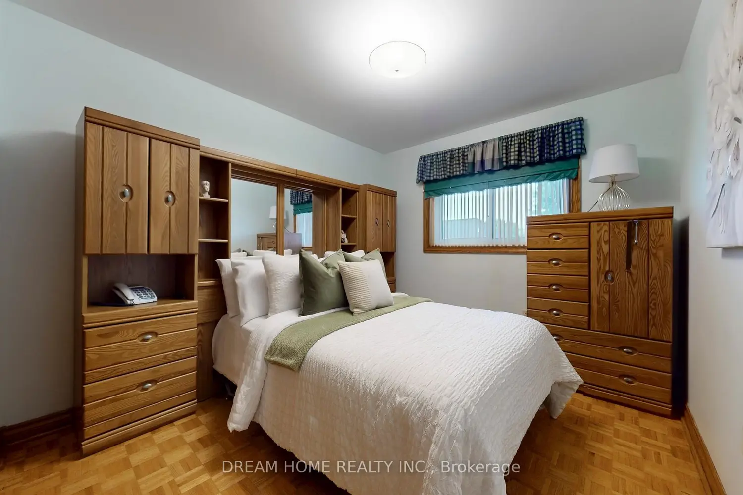 Additional image 9 of 7737 Mount Carmel Boulevard