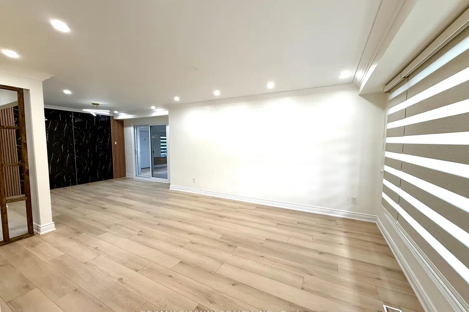 Additional image 6 of 7461 Netherwood Road