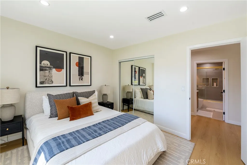 Additional image 22 of 17469 Bullock Street, Encino, CA 91316